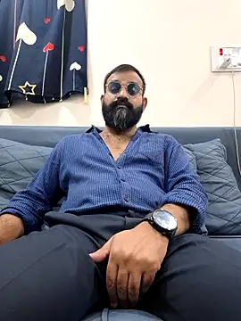 Fun Guuy online show from January 2026 06:00:01 PM