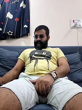 Fun Guuy online show from February 2026 06:37:02 PM