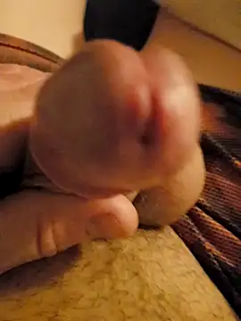 Snapshot of anderssonskuk chatting on March 2025 08:48:02 PM anderssonskuk online show from March 2025 08:48:02 PM