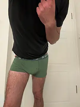 Snapshot of mrniceguy198 chatting on October 2025 09:06:01 PM mrniceguy198 online show from October 2025 09:06:01 PM