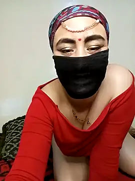 Lalou online show from January 2025 07:42:01 PM