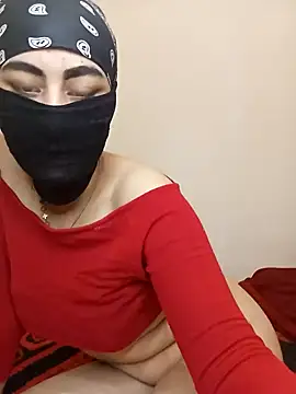 Lalou online show from February 2025 10:02:02 AM