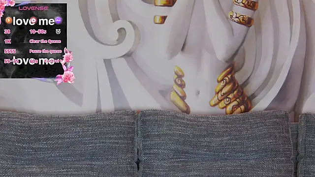 hailey peach online show from November 2025 06:12:01 PM