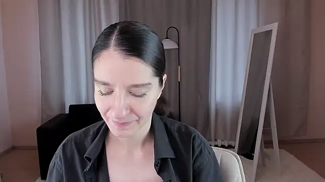 helentasty online show from September 2025 02:17:01 AM