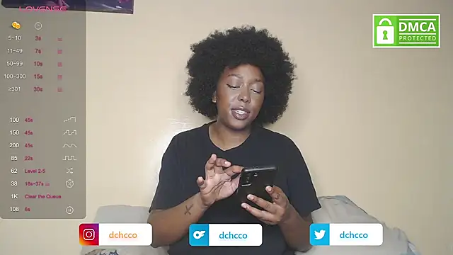 Snapshot of dchcco chatting on September 2025 11:09:02 PM dchcco online show from September 2025 11:09:02 PM