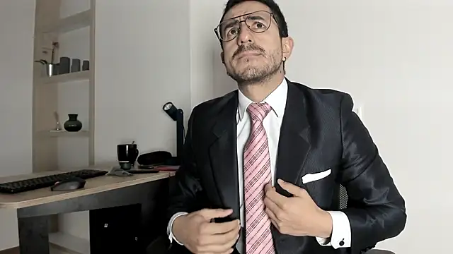 Snapshot of pablo-rincon95 chatting on January 2025 10:39:02 AM pablo-rincon95 online show from January 2025 10:39:02 AM