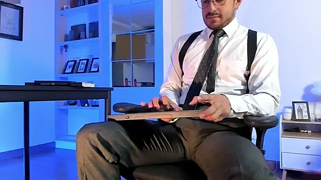 Snapshot of pablo-rincon95 chatting on May 2026 12:47:02 PM pablo-rincon95 online show from May 2026 12:47:02 PM