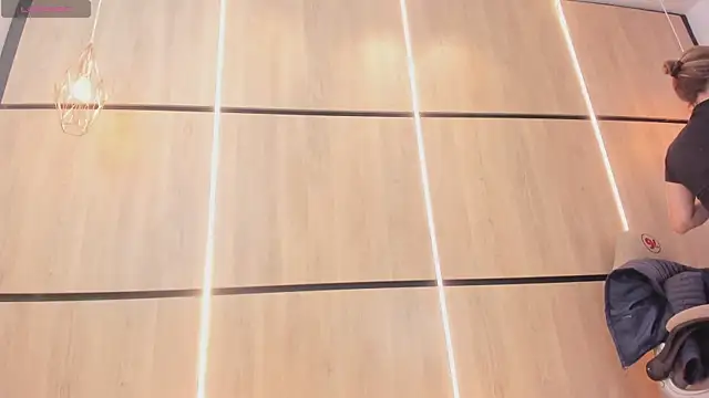 adela chase online show from October 2025 02:56:01 AM