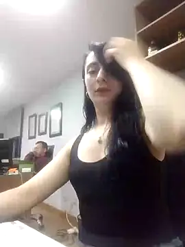 Snapshot of amellie_ros chatting on December 2024 11:14:01 PM amellie ros online show from December 2024 11:14:01 PM