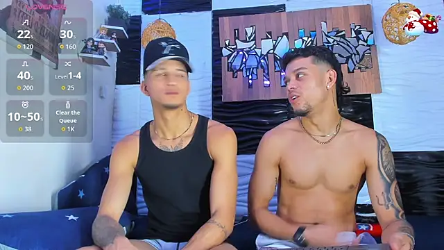 Snapshot of Friendsofeverything_ chatting on February 2026 02:44:01 PM Friendsofeverything online show from February 2026 02:44:01 PM