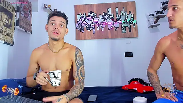 Snapshot of Friendsofeverything_ chatting on February 2026 03:27:02 PM Friendsofeverything online show from February 2026 03:27:02 PM