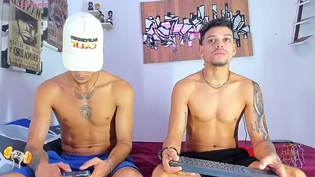 Snapshot of Friendsofeverything_ chatting on February 2026 03:24:02 PM Friendsofeverything online show from February 2026 03:24:02 PM