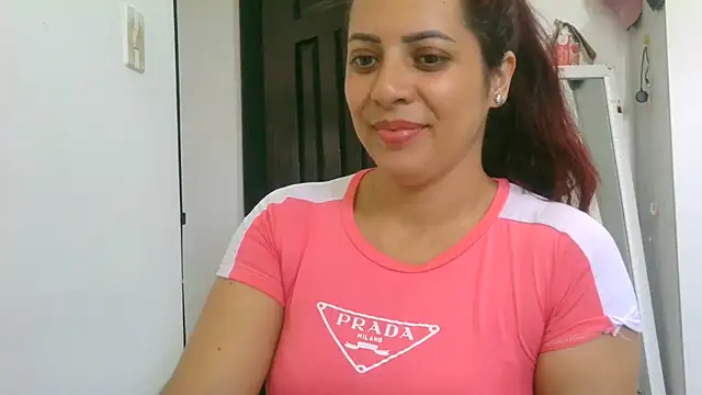 Anne kis online show from September 2025 05:35:01 PM