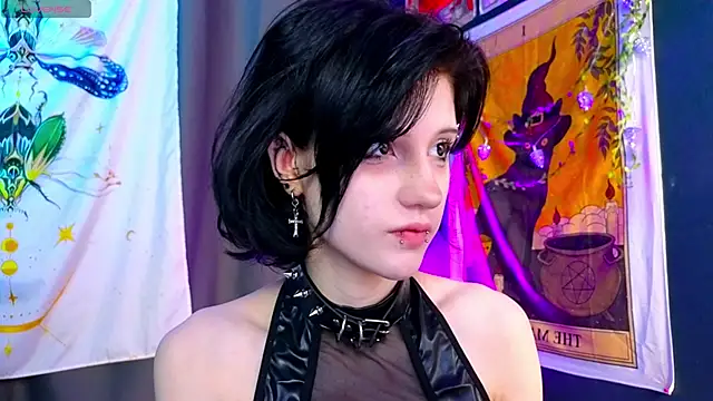 Snapshot of dark_vamp_ chatting on December 2024 08:58:01 PM dark vamp  online show from December 2024 08:58:01 PM