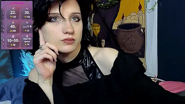 Snapshot of dark_vamp_ chatting on January 2025 03:43:01 PM dark vamp  online show from January 2025 03:43:01 PM