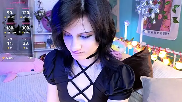 dark vamp  online show from December 2025 07:53:02 PM