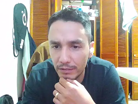 Snapshot of Ginessy chatting on February 2026 11:45:02 PM Ginessy online show from February 2026 11:45:02 PM