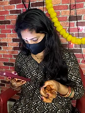 PeaCoooock online show from February 2026 03:42:02 PM