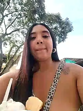 ZuryFerrari online show from January 2026 08:36:02 PM