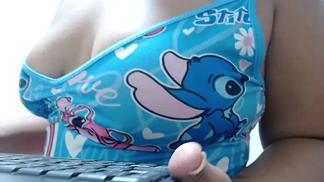 ZuryFerrari online show from January 2026 01:59:02 PM