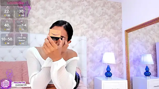 Eliza Thaylor   online show from February 2025 11:20:01 AM