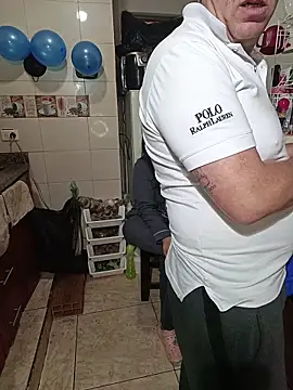 ZuriandAlex online show from November 2025 01:00:01 PM