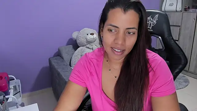 boomsar01 online show from March 2026 01:45:02 AM