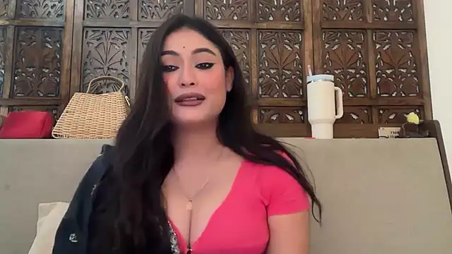 Snapshot of GoddessAnna chatting on May 2026 11:04:01 AM GoddessAnna online show from May 2026 11:04:01 AM
