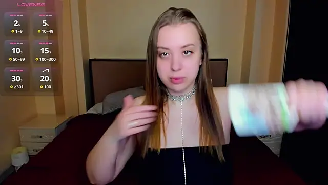 AlexissM online show from April 2026 03:17:02 PM