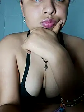 azulzulix online show from April 2026 01:47:01 AM