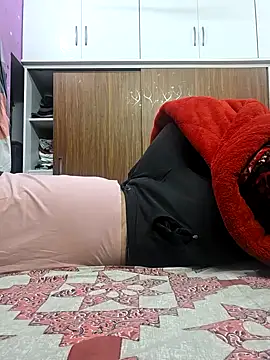 Snapshot of kokakrish chatting on October 2025 05:28:01 PM kokakrish online show from October 2025 05:28:01 PM