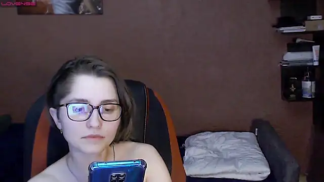 womanstrong78 online show from March 2025 06:51:02 PM