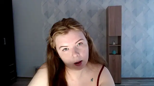Snapshot of Melina_Hot9 chatting on September 2025 03:06:02 AM Melina Hot9 online show from September 2025 03:06:02 AM