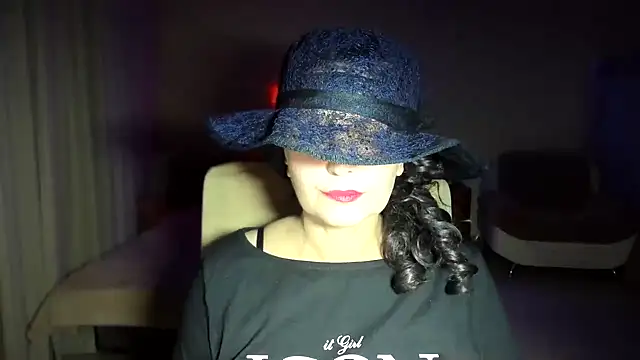 WitchBlueRose online show from November 2025 08:41:02 PM