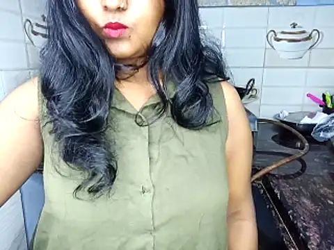 Snapshot of Muktha chatting on March 2026 11:35:01 AM Muktha online show from March 2026 11:35:01 AM