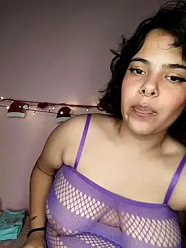 Calatea online show from December 2024 03:04:02 AM