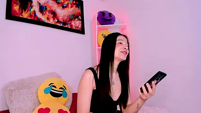 Manuelaa mejiia online show from March 2025 02:03:01 PM