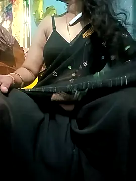 Snapshot of gunjan22 chatting on March 2025 06:24:02 AM gunjan22 online show from March 2025 06:24:02 AM