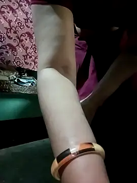 Snapshot of gunjan22 chatting on March 2025 06:05:01 AM gunjan22 online show from March 2025 06:05:01 AM