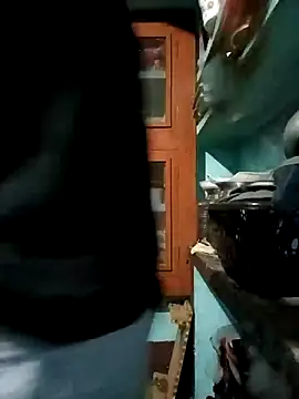 Snapshot of gunjan22 chatting on March 2025 12:27:02 AM gunjan22 online show from March 2025 12:27:02 AM