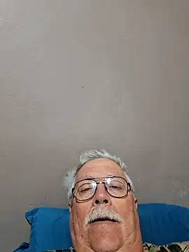 NawtyB1965 online show from October 2025 03:34:02 AM