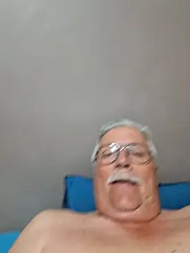 NawtyB1965 online show from October 2025 04:00:02 AM