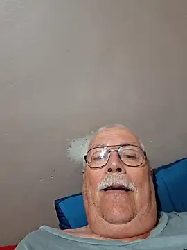 NawtyB1965 online show from December 2025 03:33:01 AM