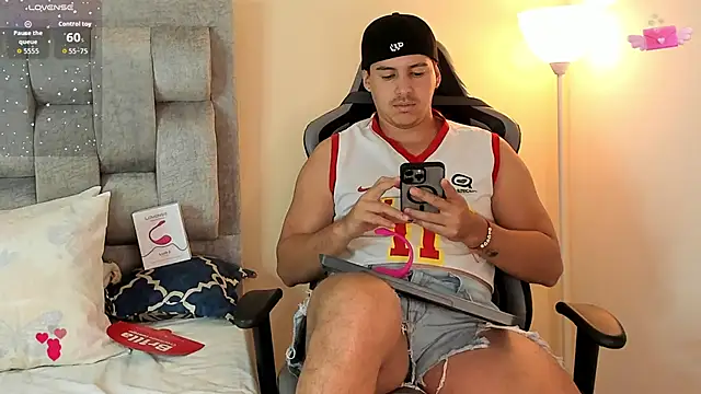 victor vixen online show from September 2025 11:14:01 AM