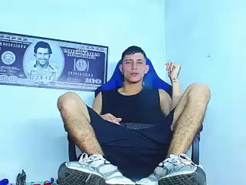 Snapshot of bab_boy_777 chatting on December 2024 10:40:01 PM bab boy 777 online show from December 2024 10:40:01 PM