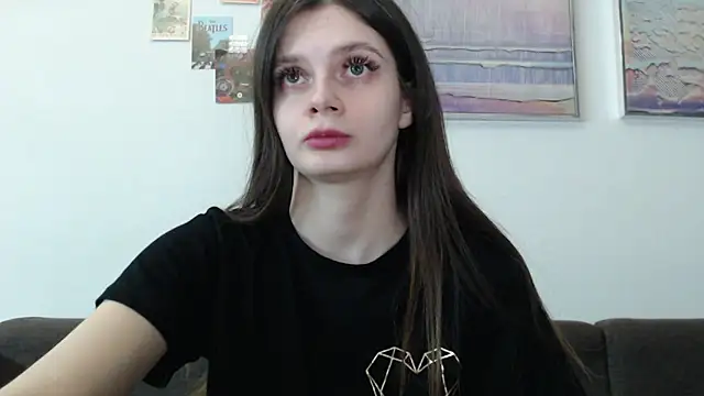 Effi 18 online show from March 2025 05:34:02 PM