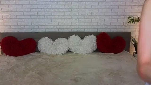 NovaBlissss online show from March 2025 06:12:01 PM