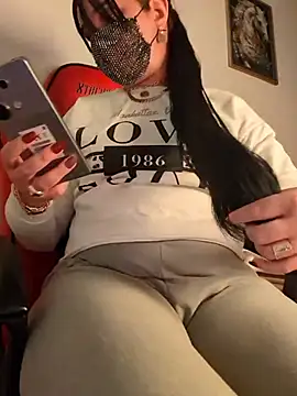 Lina lolo online show from December 2025 06:24:02 PM