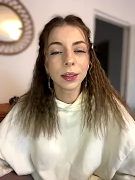 Mia Ethan online show from November 2025 10:26:01 AM