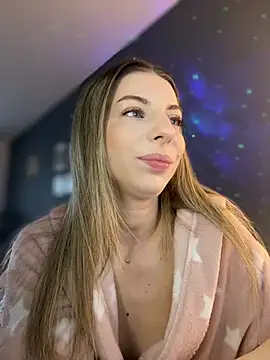 Mia Ethan online show from April 2026 07:31:01 AM